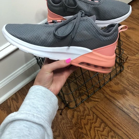 Womens Grey Air Max Motion 2 - Picture 3 of 10